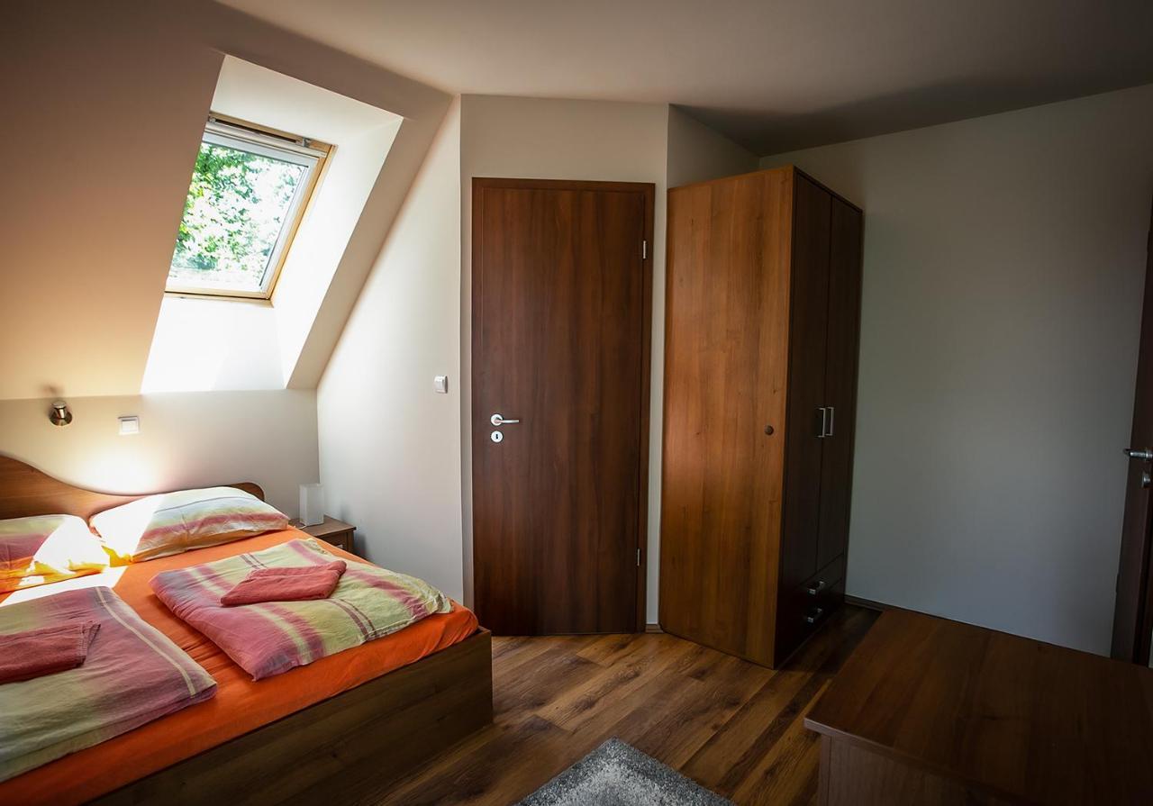Forras Vendeghaz Villa Dunaegyhaza Bagian luar foto