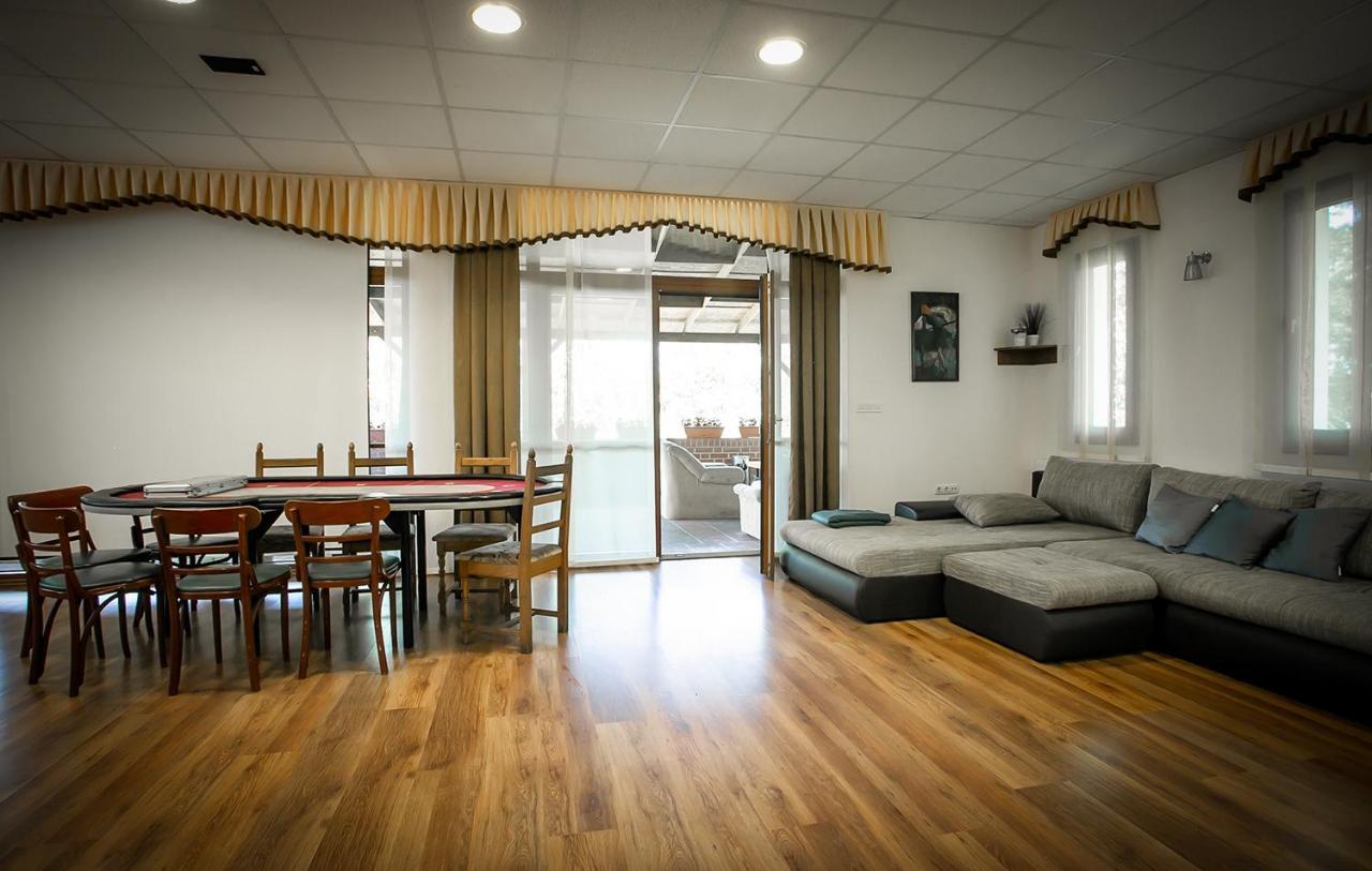 Forras Vendeghaz Villa Dunaegyhaza Bagian luar foto